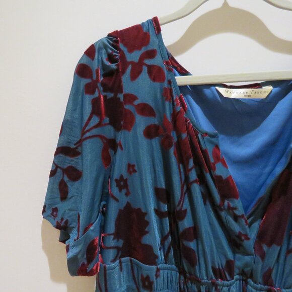 ESHAKTI WAYWARD FANCIES Floral Velvet Burnout Smocked Waist Tiered Dress Evening - Picture 4 of 15